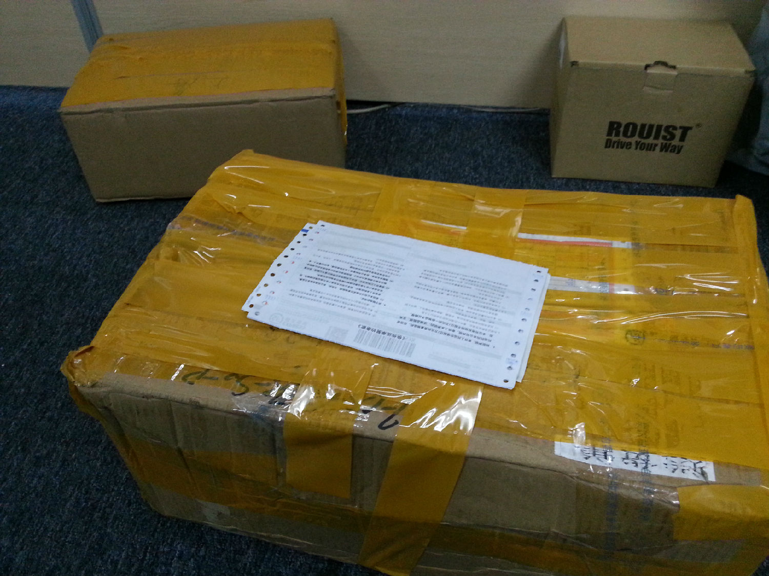 東莞客戶訂購的P+F傳感器已經(jīng)發(fā)貨！