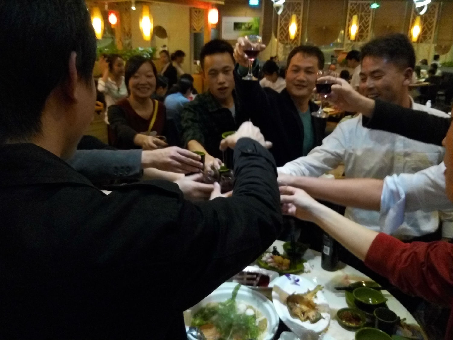 博揚智能裝備聚餐圖片 博揚智能裝備聚餐圖片